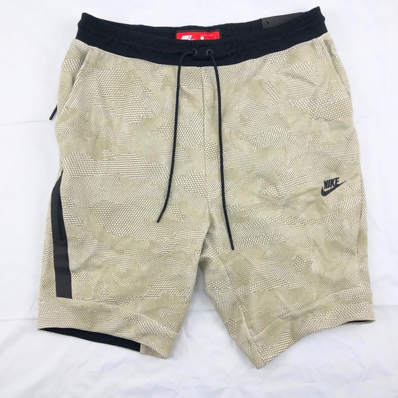 nike fleece khaki nike fleece khaki
